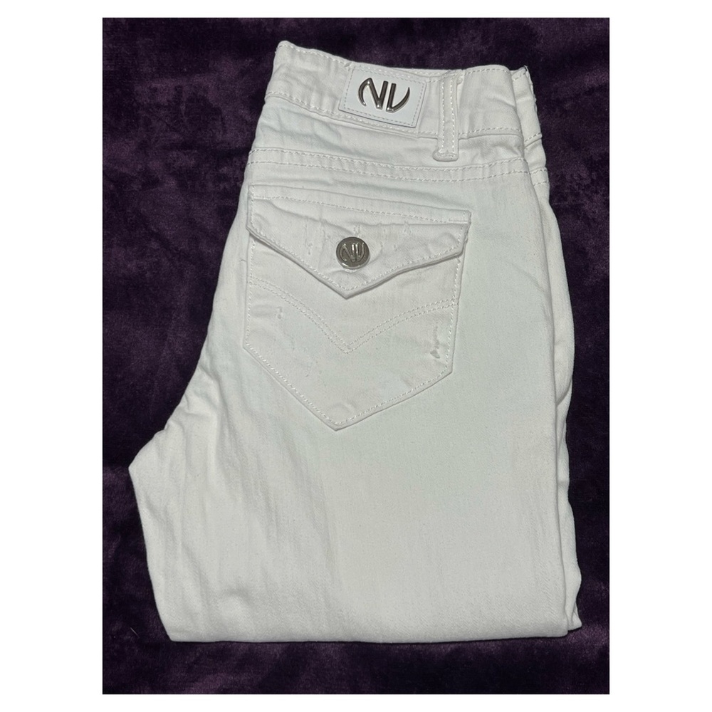 NV Distressed Straight Leg